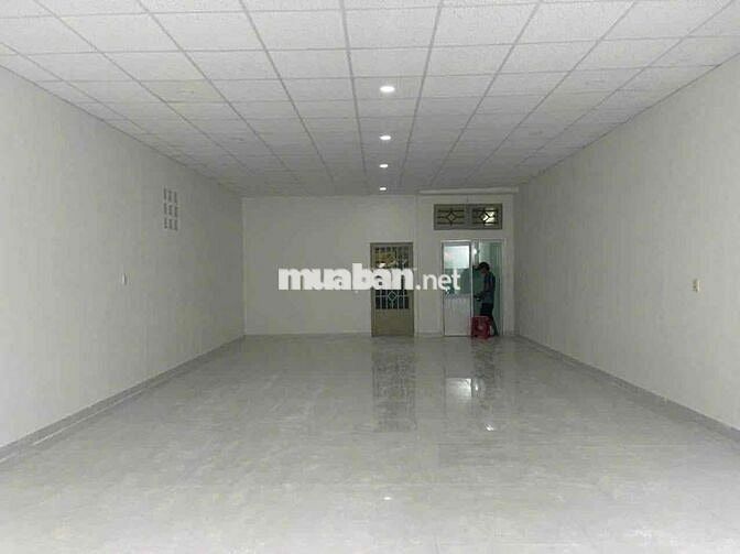 Cho thuê mặt bằng 124m2 trống suốt, kinh doanh đa ngành nghề