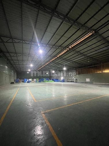 * Cho thuê kho xưởng*1800m2 gần đường Q.L 1A, Linh Trung, Quận Thủ Đức
