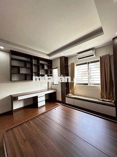 Nhà đẹp Kiến Hưng , Đa sỹ diện tích 30m ,xây dựng 5 tầng , ôtô qua cửa
