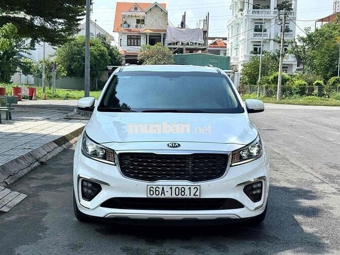 Kia Sedona 2019 2.2 DAT Luxury - 76000 km