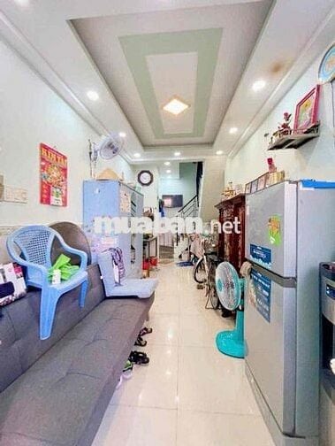 NHÀ BÁN HẺM ĐƯỜNG TÔN ĐẢN [ P.8 QUẬN 4] | 💶 2.4 TỶ | 2PN - 3WC