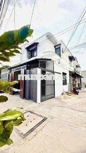 BÁN NHÀ TRỆT LẦU GÓC 2MT DT 5 * 8, ÔTÔ TỚI CỬA -  LÊ VĂN KHƯƠNG, Q12