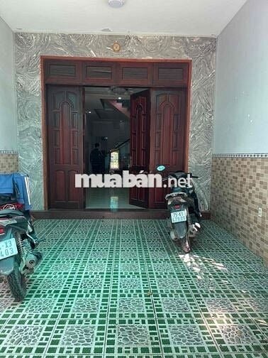 cần bán căn nhà 3 tầng tại khu dân cư phú thịnh