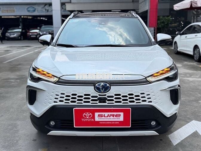 Corolla Cross 2024 1.8 HEV - Đi Lướt 8,000Km
