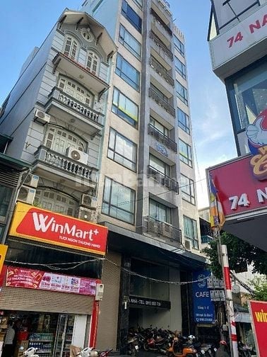 Cho thuê văn phòng khu Xã Đàn 2, mặt hồ+ mặt phố rộng 