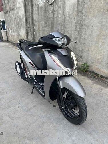 Cần bán sh 150 abs 2017 máy zin 1 chủ