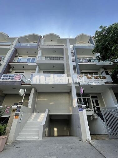 Cho thuê Nhà nguyên căn 5x20m2 có thang máy, KDC HIMLAM GIÁ: 55 triệu