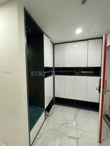 Chung cư Kingston, Hoàng Văn Thụ, PN: 145m2, 3p ngủ, full NT,  22 trệu