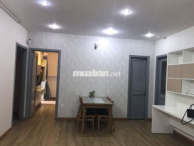 Cần cho thuê căn hộ Him Lam Nam Khánh