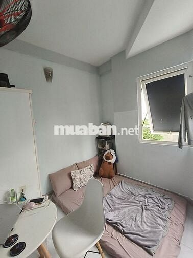 Cần 1 nữ ở ghép, phòng thoáng mát, sạch sẽ, an toàn.