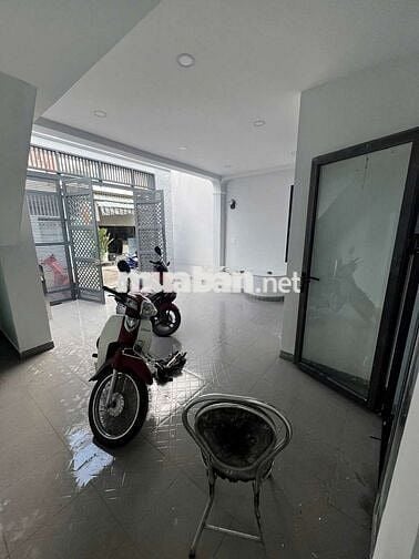 NHÀ MỚI VŨ TÙNG 4PN TO, ST, CÓ BALCON CỬA SỔ ĐÓN NẮNG