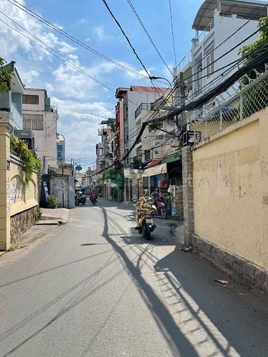 Biệt thự Thành Thái. DT 11x22m, 3 tầng