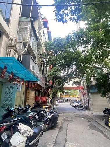 Bán nhà phố Trần Đại Nghĩa, Hai Bà Trưng 42m, 5 tầng. Giá: 15 tỷ