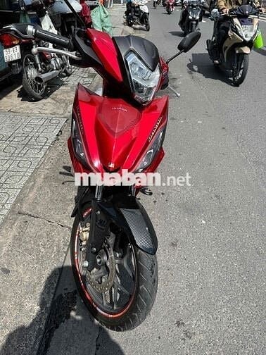 cần bán xe winer 2017