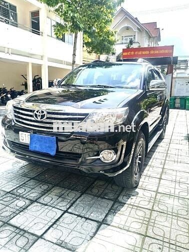Toyota Fortuner 2015 AT một chủ mua mới từ đầu
