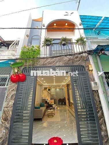 Nhà Mới 2 Tầng Nội Thất Đẹp, Gần ST Emart 2