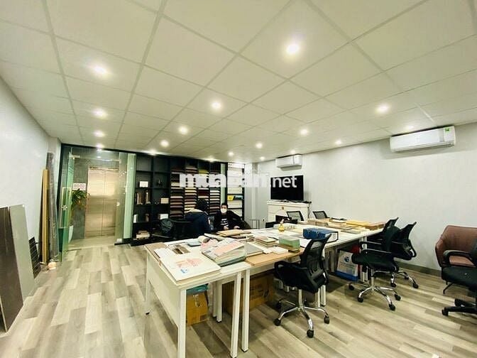Thuê ngay sàn văn phòng mặt phố Nguyễn Văn Tuyết 100m2 giá 19tr