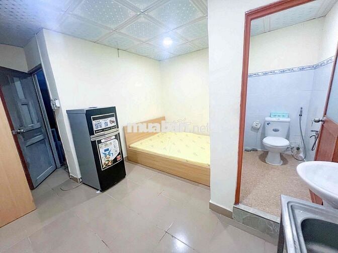 ‼️PHÒNG CỬA SỔ TRỜI TRỐNG SẴN FULL NỘI THẤT TRUNG TÂM PHÚ NHUẬN‼️