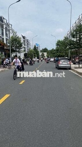 Đất mặt tiền Kinh doanh ngay cổng trường phường Bình Dương chỉ 1ti7