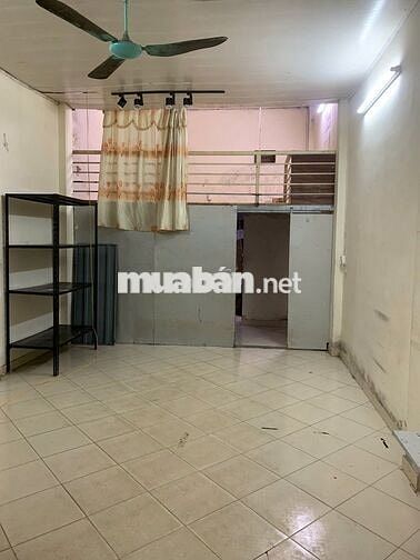 Nhà trong ngõ 40m2, 1 khách, 1 bếp, 1 vệ sinh, 1 gác xép 10m2,