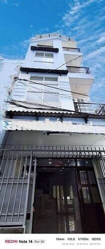 BÁN NHÀ 3 LẦU DT KHỦNG . P 16 Q 8. .