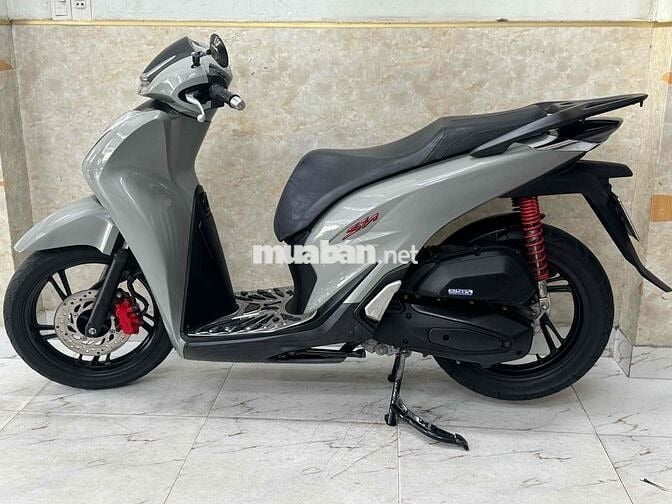 SH 125 đời 2021 màu xám xi mămg mới keng 43E1-703.