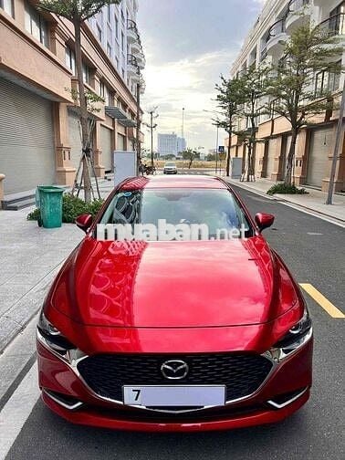 Mazda 3 2023 1.5L Luxury - 59000 km
