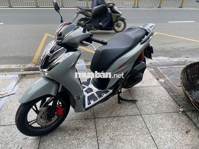 Honda sh160 ABS cuối 2023 mới 90% Bstp chính chủ