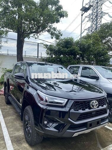 TOYOTA HILLUX 2.4AT - 1 CẦU 2025 All New