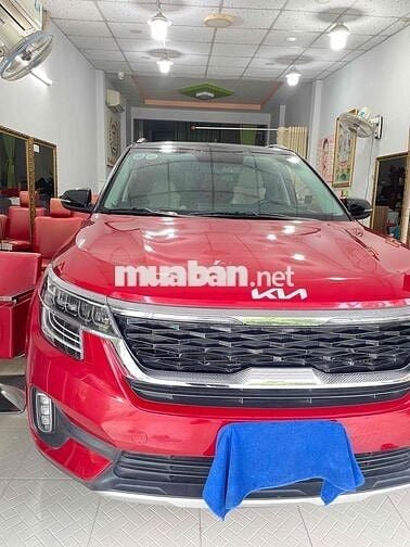 Kia Seltos 2022 Premium 1.4 AT - 36000 km