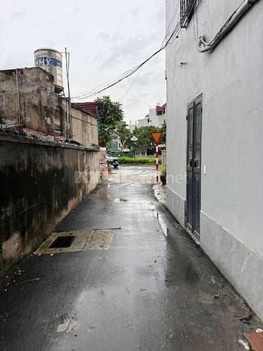 ĐẤT 37m NGỌC THUỴ, ÔTÔ THÔNG, SÁT HỒNG TIẾN MỚI, CHỐT NHANH, SINH LỜI