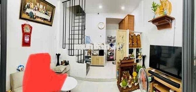 Bán nhà Trần Văn Ơn Tân sơn nhì Tân Phú 2ty9 .2 tầng sổ đẹp vuôn vức