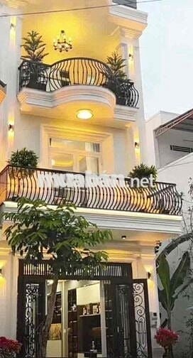 SIÊU PHẨM SANG TRỌNG NGANG 5M ĐẸP MÊ LY GẦN CHỢ ĐẦU MỐI HÓC MÔN