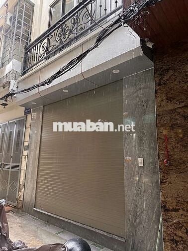 Bán gấp nhà 5 tầng thang máy Đại La, HBT 38m2 , gần phố . Giá 9.3 Tỷ