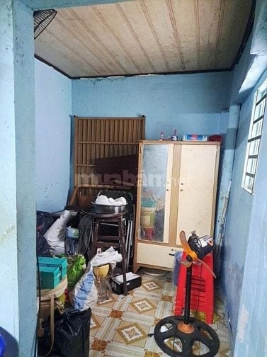 Nhà nát sát Chợ Tân Bình, 25m2, cực ngon, chỉ 2 tỷ nhỉnh