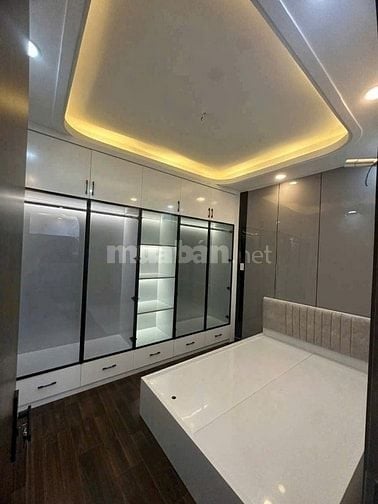 Nhà nguyên căn đường Trần Văn Hoàng P9 Tân bình - 