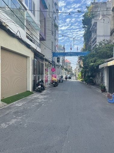 HXH 6m Lê Văn Sỹ, P.Tân Sơn Hòa. DT 60.2m2, 4 tầng thang máy