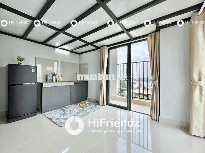 BAN CÔNG FULL NỘI THẤT SIU RẺ NGAY ĐH CÔNG THƯƠNG - ĐỈNH NHẤT KHU
