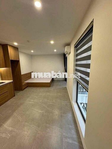 CĂN HỘ BAN CÔNG RỘNG THOÁNG NGAY UEF, HỒNG BÀNG, VÒNG XOAY ĐIỆN B PHỦ