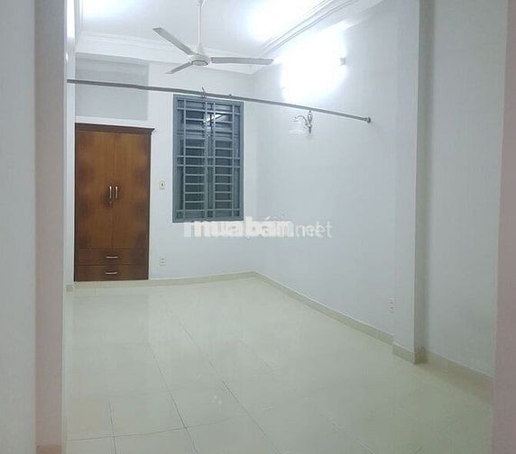 Phòng trọ sinh viên 21m2 đường Ông Ích Khiêm