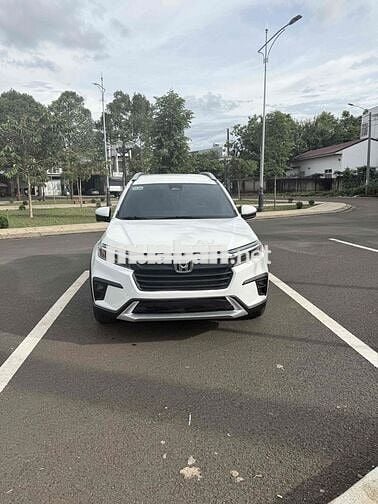 Honda BR-V 2023 L - 4800 km