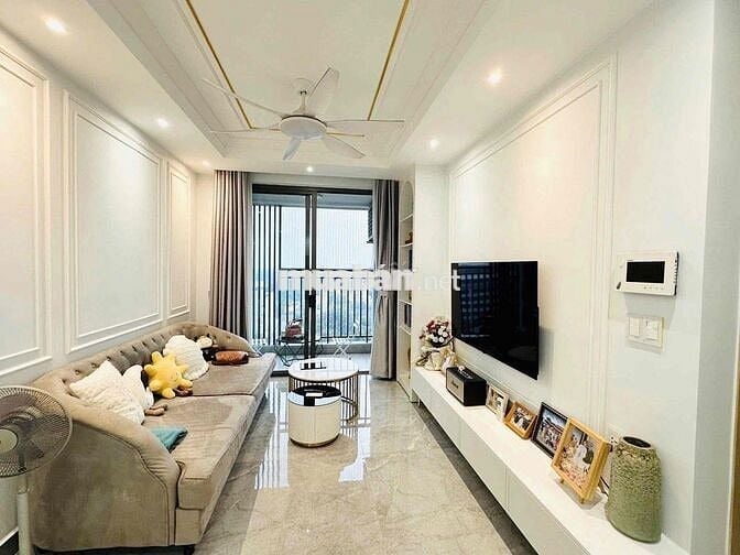Bán căn hộ 2 phòng ngủ 2WC. chung cư Botanica Premier. gần sân bay TSN