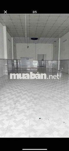 Nhà mặt tiền sung túc 150m2 tiện kinh doanh