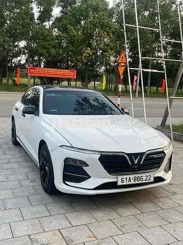 VinFast Lux A2.0 2021 Plus 2.0 AT - 76000 km