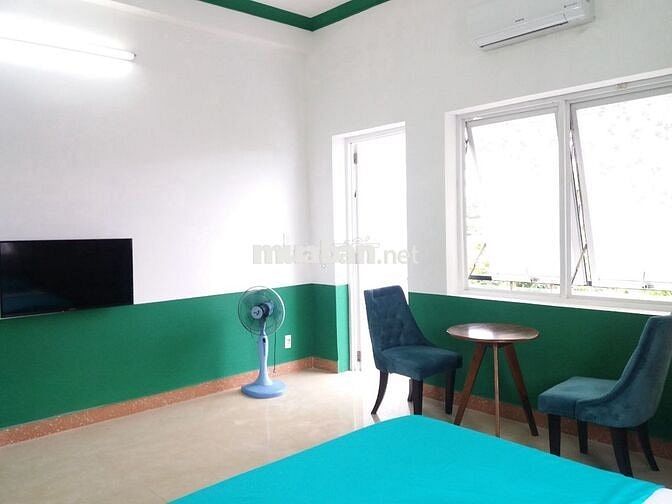 Còn 1 Căn hộ ban công 45m2 đủ nội thất 8 Bà Huyện Thanh Quan gần biển