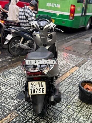 honda Lead 125 4val xám bạc siêu lướt bstp 9 chủ