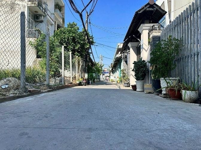 Chủ Gửi Bán Lô Đất 5x18m Cạnh Chợ, Giá Chỉ 1 Tỷ 100Tr