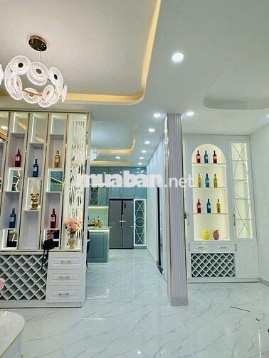 - BIỆT THỰ MINI ĐẸP - VỊ TRÍ LÔ NHÌ CẠNH PHÚ MỸ HƯNG - GIÁ MỀM