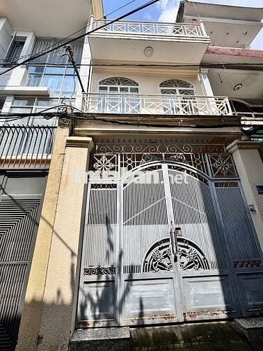 178/8 Thích Quảng Đức PN, 4 x 12, 45 m2 đất, 3 PN 3 WC 4 tầng 8.x tỷ