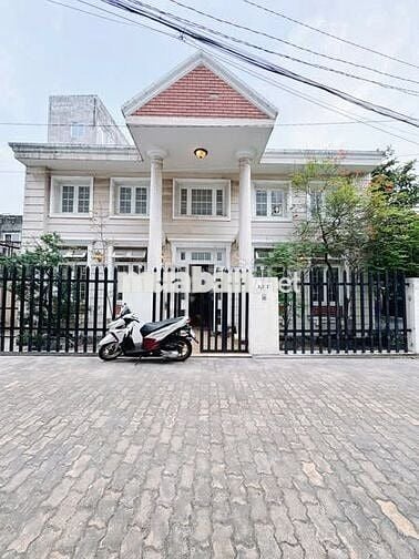 Biệt thự mini Xô Viết Nghệ Tĩnh, Phường 25, Bình Thạnh, 12x16, 32,5 tỷ